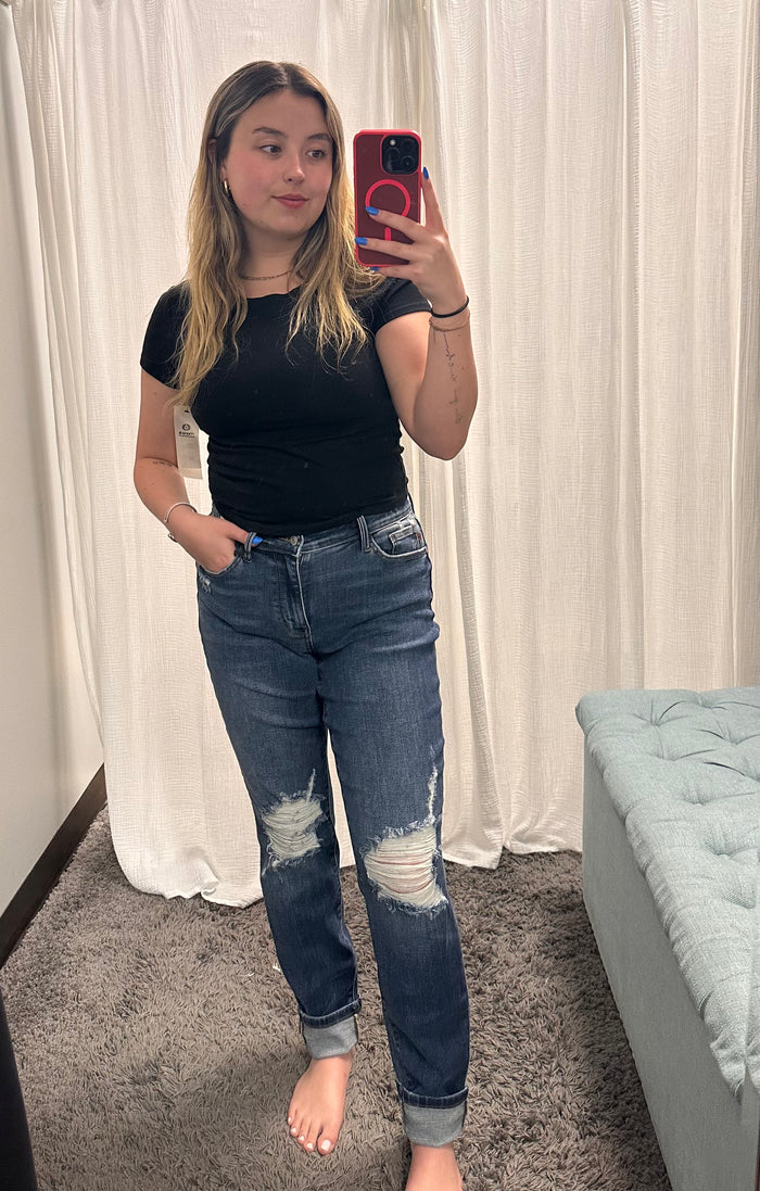 Judy Blue Boyfriend Fit Mid Rise w/ Destroy Jean - Posh West Boutique