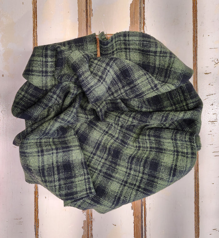Avocado Hand Dyed Plaid Wool (Dark)