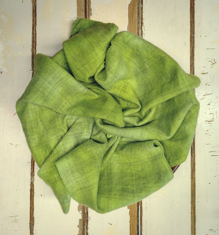 Avocado Hand Dyed Plaid Wool (Light)