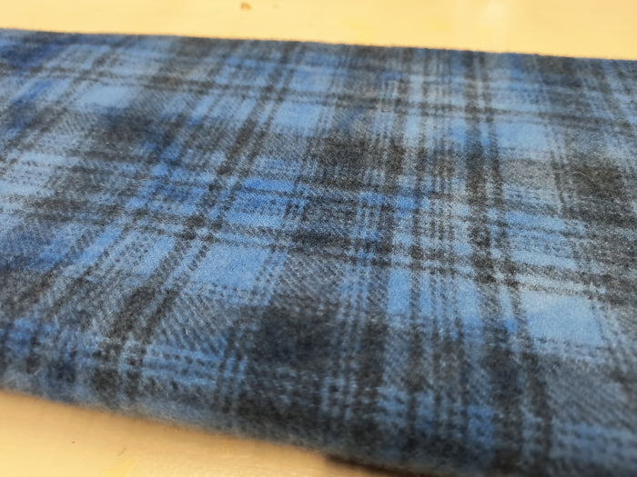 BLUE Hand Dyed Plaid Wool (Medium)