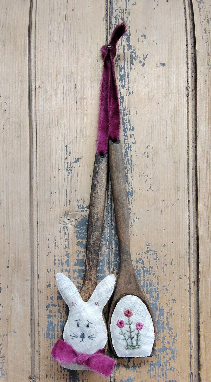 Bunny Egg Spooner Paper Pattern