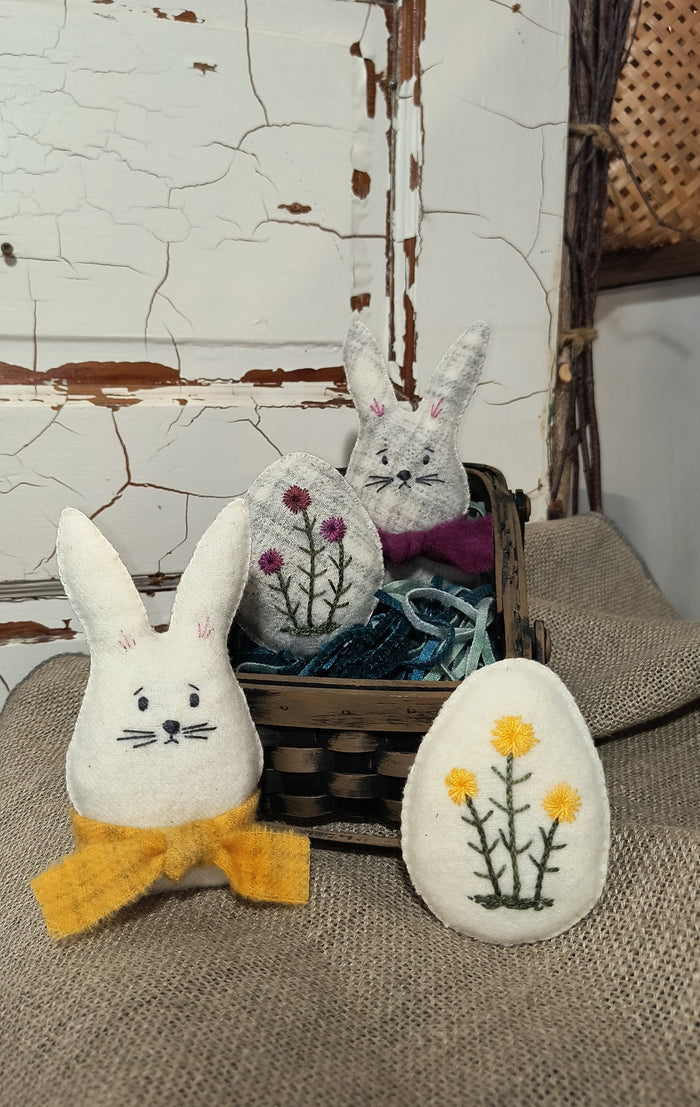 BUNNY EGGS? Paper Pattern