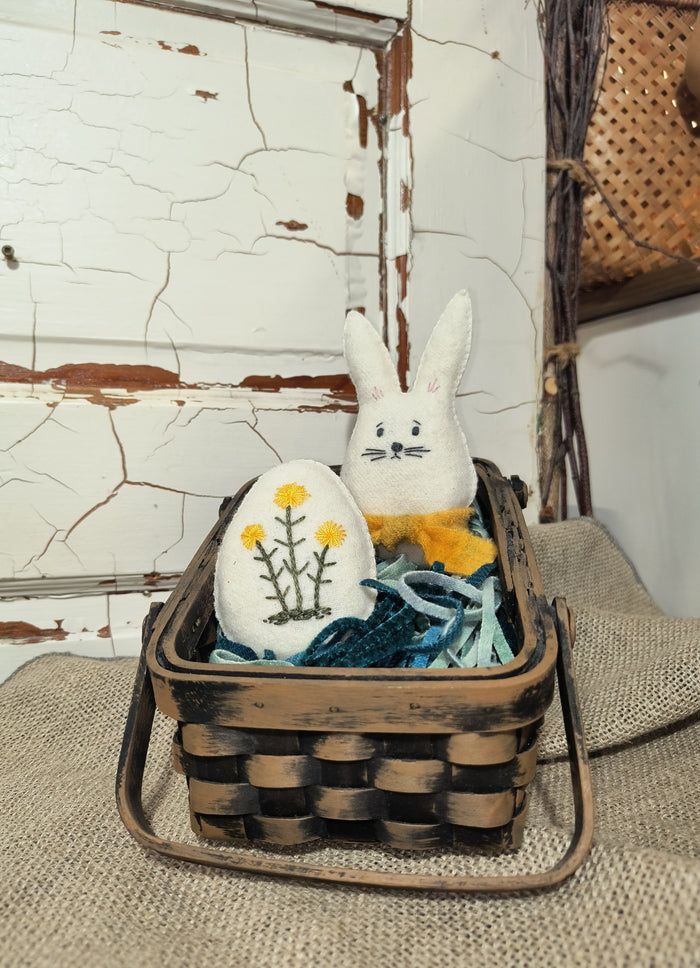 BUNNY EGGS? Paper Pattern
