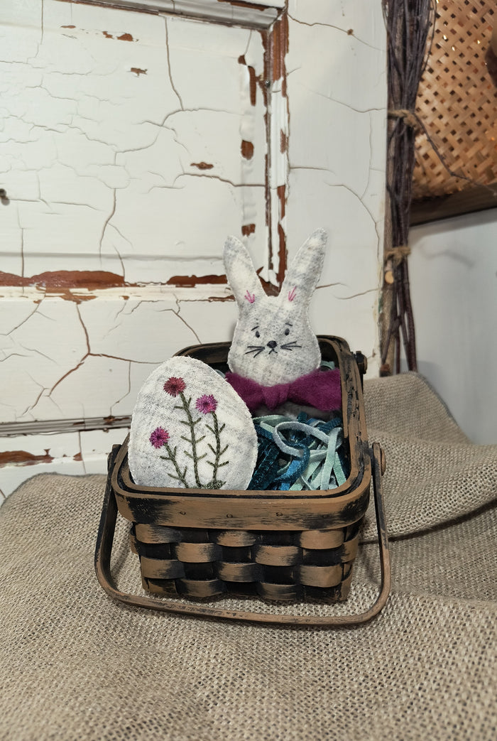 BUNNY EGGS? Paper Pattern