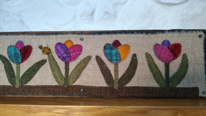 Busy Bees Board Runner Paper Pattern