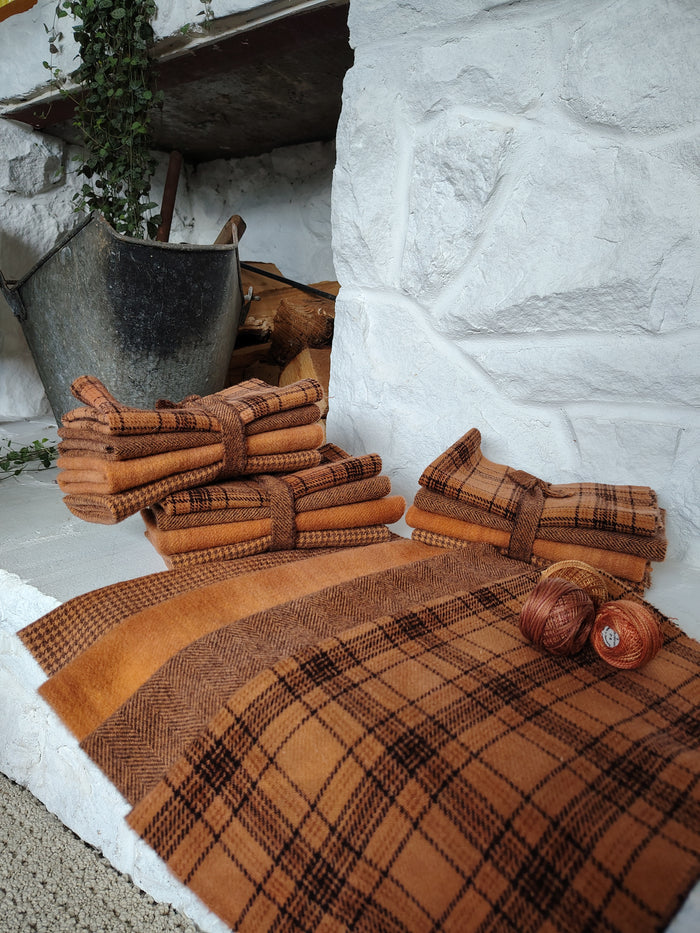 Caramel Hand Dyed Wool Fat Eighth Bundle