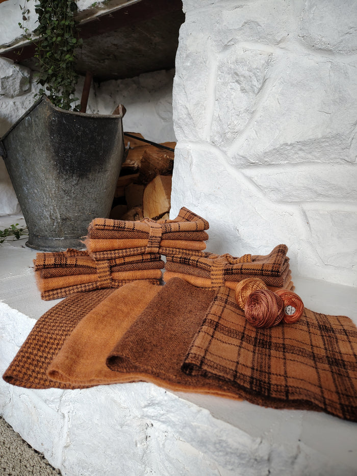 Caramel Hand Dyed Wool Fat Sixteenth Bundle