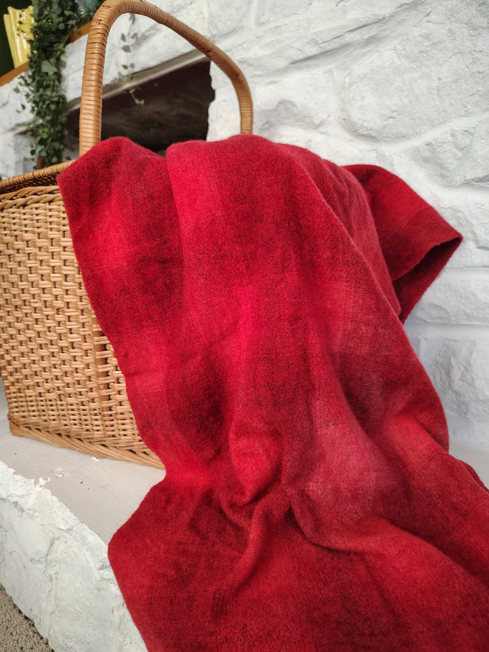 Chili Pepper Hand Dyed Wool Fat Eighth Bundle