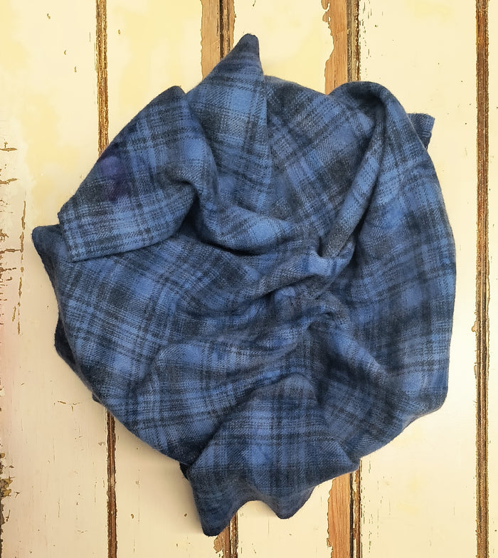 CORNFLOWER Hand Dyed Plaid Wool (Medium)