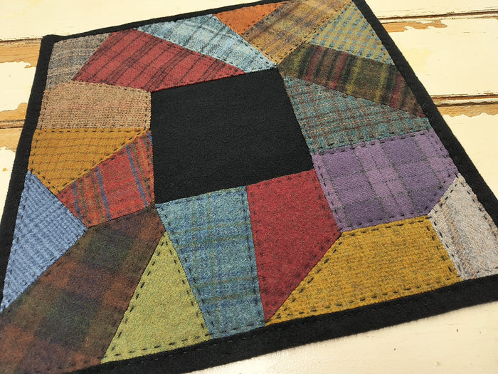 CRAZY WOOL MAT Paper Pattern