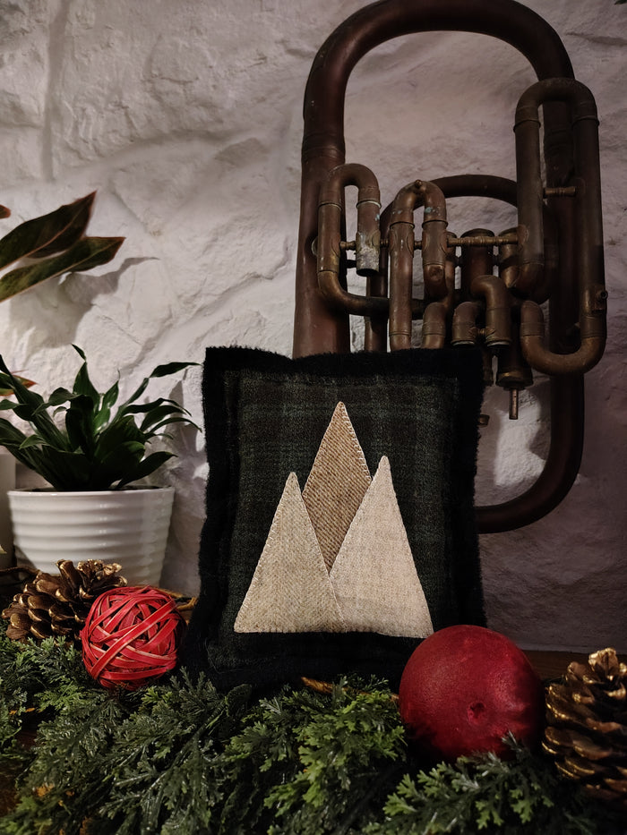 Evergreen Pillow Paper Pattern