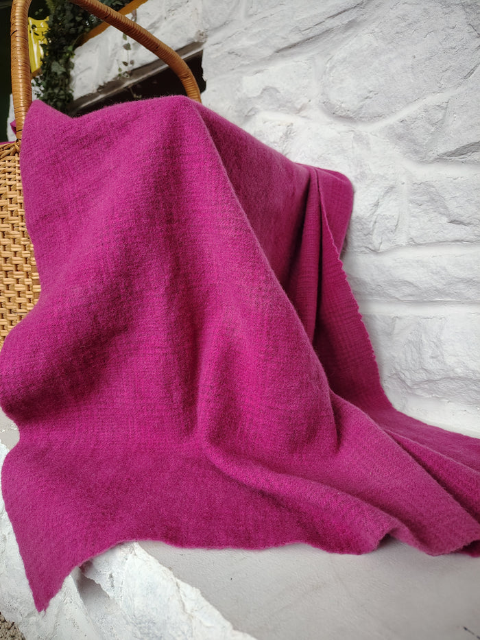 Fuchsia Hand Dyed Wool Fat Eighth Bundle