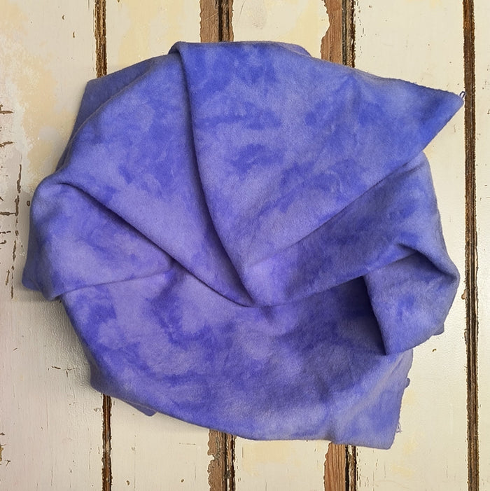 IRIS 01 M Hand Dyed Wool (Wholesale)
