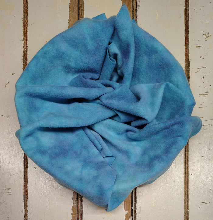 ISLAND BLUE 03 M Hand Dyed Wool