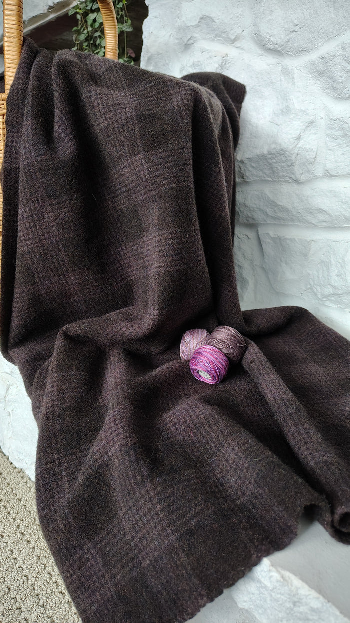 Lilac Hand Dyed Wool Fat Eighth Bundle