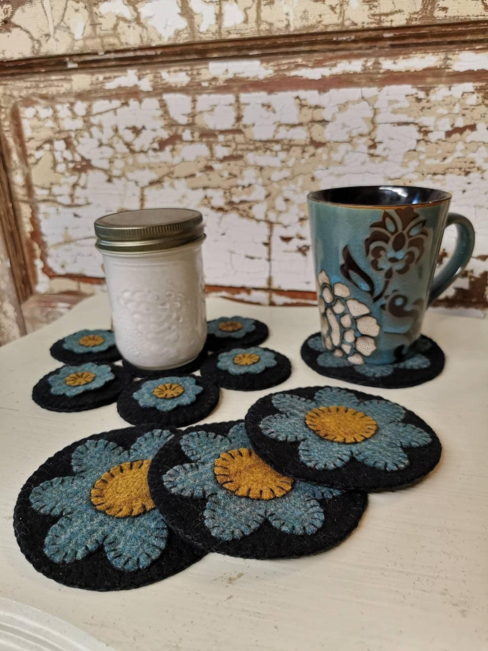 MINI FLOWER MAT Paper Pattern - All About Ewe Wool Shop