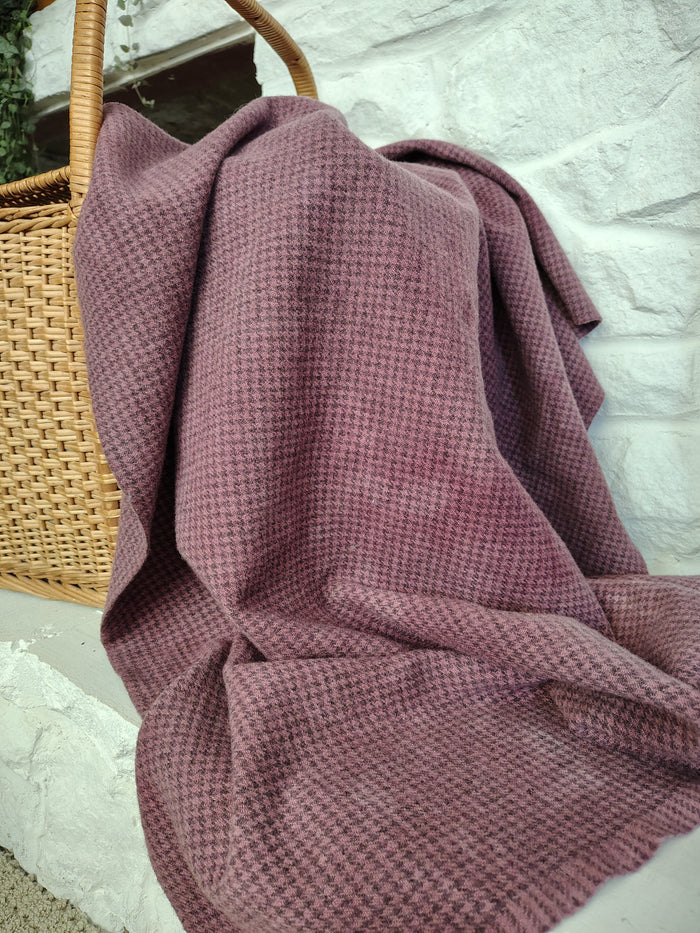 Plum Hand Dyed Wool Fat Sixteenth Bundle