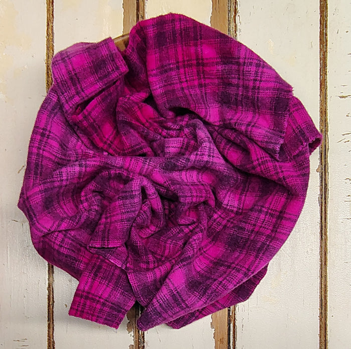 Polar Pink Hand Dyed Plaid Wool (Medium)