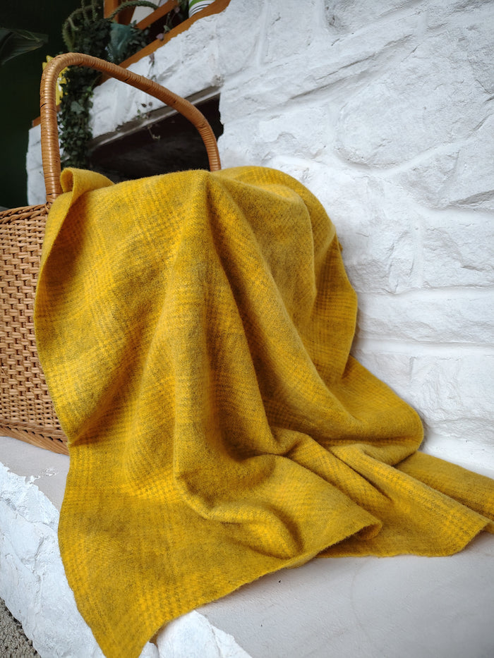Saffron Hand Dyed Wool Fat Eighth Bundle