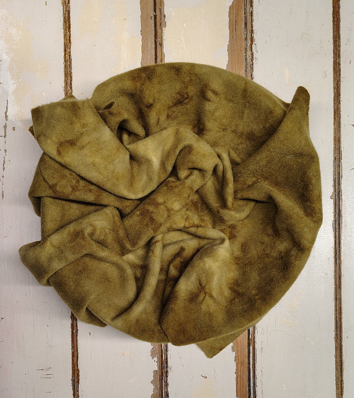 Tarnished Gold M Hand Dyed Wool (Wholesale)