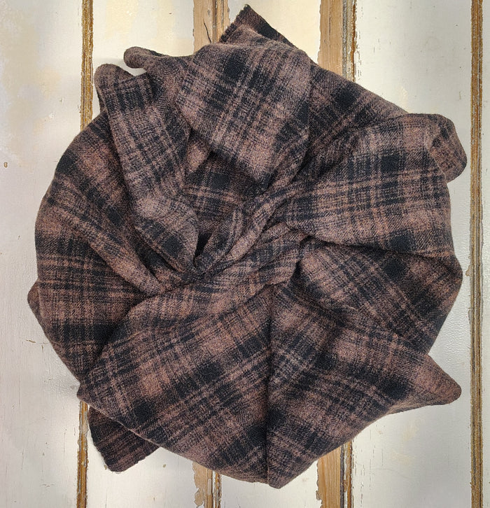 Tiger Lily Hand Dyed Plaid Wool (Dark)