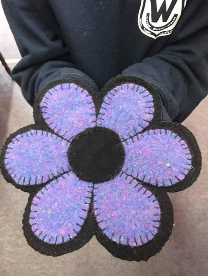 WOOL FLOWER MAT Paper Pattern - All About Ewe Wool Shop