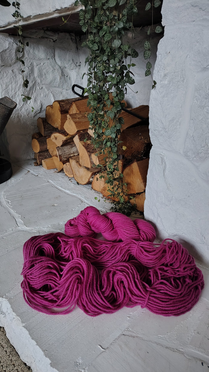 YM #27 | Hand Dyed Wool Yarn